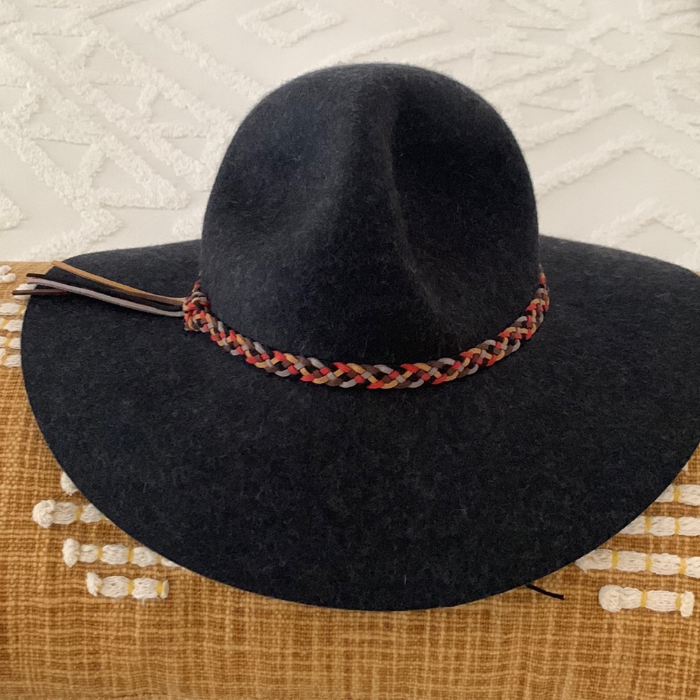 C & C adjustable wool hat